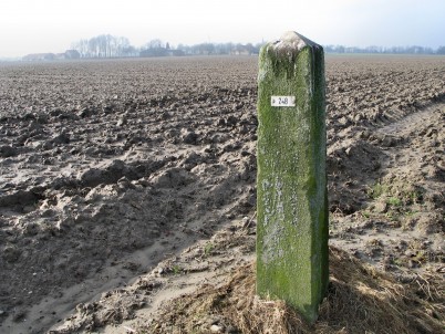 248 n zijde  omg scherpenseel marienberg