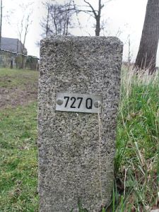 727q-regniet-weg-naar-beek-aastrang