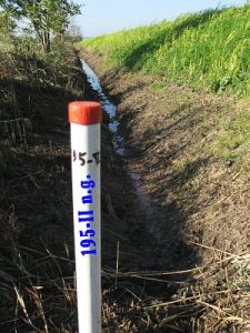 195-ii-sloot-langs-snelweg-ng