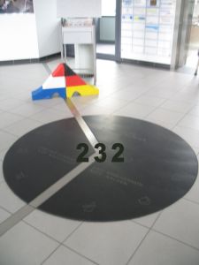 232 binnen postkantoor duits nederlands.jpg