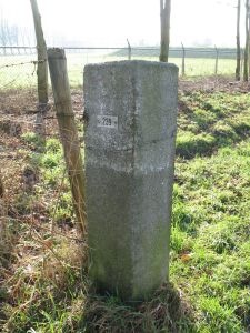 239 n zijde marienberg langs de worm.jpg