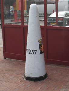 257