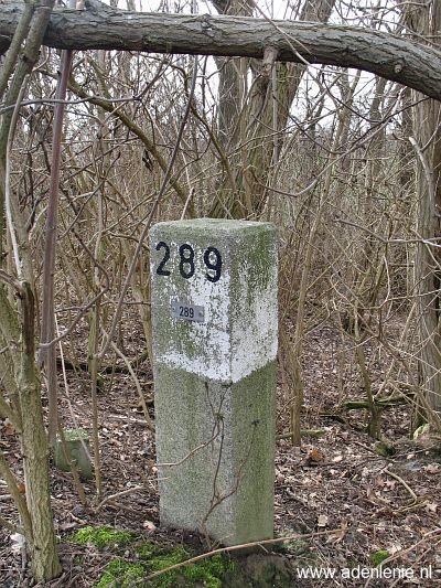 289-grenspaal-hillensberg-windraak