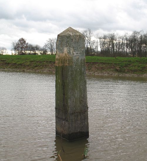 366-weiland-vlodrop-in-water1