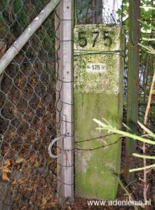 575-grenspaal-hoek-afrastering1