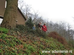 629b-oma-met-kleinkind-en-lenie