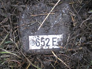 652f