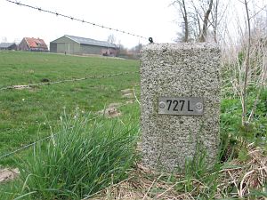 727l-regniet-weg-naar-beek-aastrang