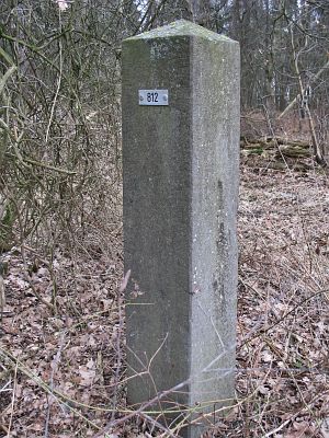 812-omg-stumps