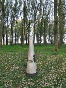 109b-grenspaal-herbricht-3