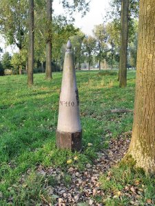 110b-grenspaal-uikhoven