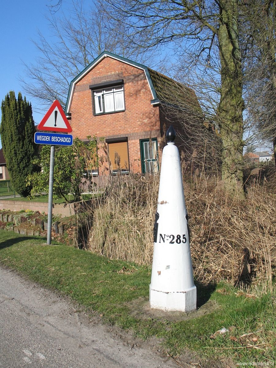285