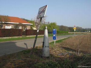 063-met-plaatsnaambord